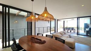 Refúgio do Pôr do Sol Camburí 2