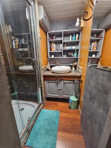 Appartements Circuit Paul Ricard Chalet au Castellet : photos des chambres