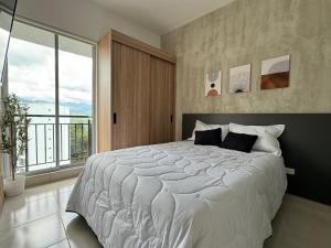 Alojamiento Moderno con Parking privado y Ubicación Privilegiada