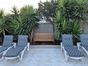 Villa de los Osos - 3min Walk To The Beach & Club De Golf Playa Serena, Entire House, Chalet With XXL Private Pool & Gym