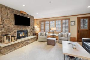 Lodge Tower 277 Three Bedroom Residences