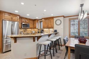 Lodge Tower 277 Three Bedroom Residences