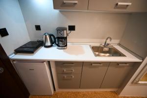 Hera Elegant Suite by Zeus Suites