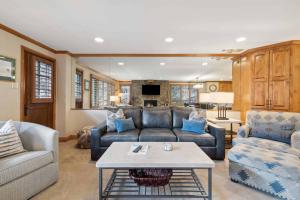 Lodge Tower 277 Two Bedroom Residence