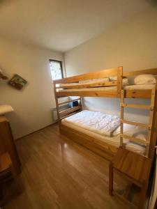 Appartements Residence Le Grand Adret - Tres belle vue sur le parc de la residence MAE-5653 : photos des chambres