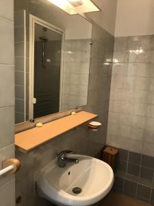 Appartements Residence Le Grand Adret - Deux pieces proche centre MAE-5663 : photos des chambres