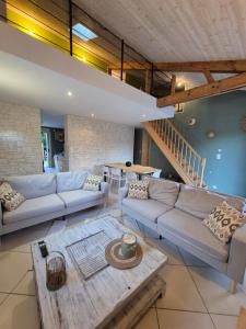 Villas Maison de Gare, 8 personnes, 20 min Puy du F : photos des chambres