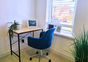 Cutters House Sleeps 9 Newport