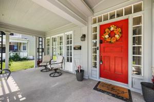 Comfortable Private Room | Shared Bath & Kitchen