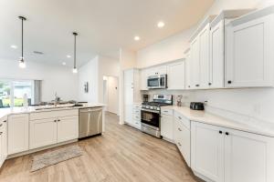 New Designer Home in The Villages Shady Brook