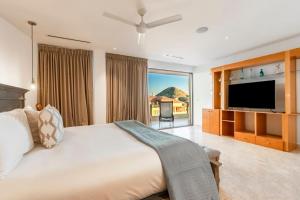 Penthouse in Cabo - Private Rooftop Pool