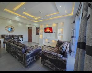 Bella luxury homes