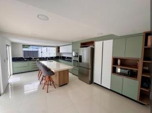 Casa em Matinhos com piscina