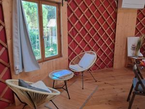 Maisons de vacances Yourte moderne equipee hiver,ete : photos des chambres