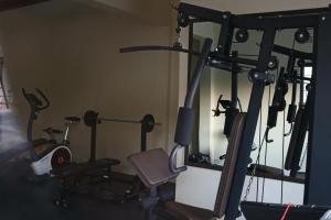 The Mallside Apartments-Roadside