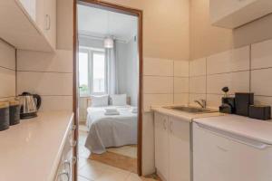 Urban Chic - Cozy 2-Bedroom in City Center - Marszalkowska