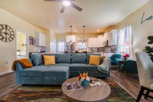 Family-Friendly 3BR w Hot Tub Games