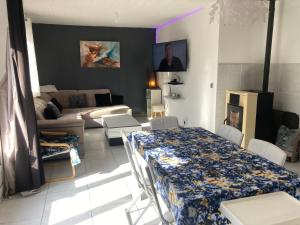 Appartements Appartement T3 dans pavillon avec terrasse et jardin : photos des chambres