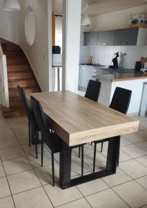 Maisons de vacances Maison avec 4 chambres BREST et TV dans chaque chambre : photos des chambres