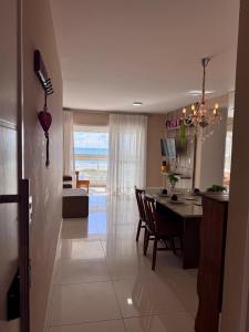 Aptos atrás da Passarela do Caranguejo