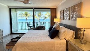 Lahaina Shores Oceanfront Studio
