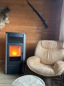 Urlaubsstube1982 - wildromantisch mit Kamin und rustikalem Charme