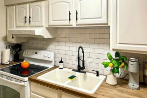 West Victorian District Garden Retreat