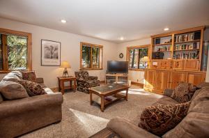 Celtic Lodge By Hauserman Rentals