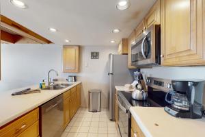 Vail International #3