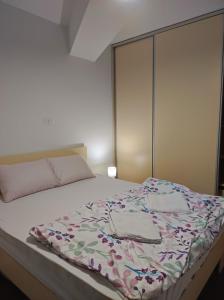 Stefea Center Apartment - Free Garage - Central