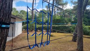 Villas Villa Tre les Pins, 7 chambres, a 100m du LAC DE LACANAU : photos des chambres