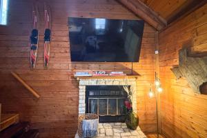 Little Bit of Lake, Whole Lotta Texas