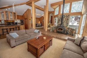 Snow Crest By Hauserman Rentals