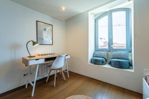 Carmo House - Art and Creativity in Downtown Porto