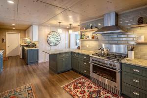 McCown Lakefront By Hauserman Rentals