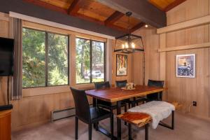 Rocky Ridge # 04 By Hauserman Rentals