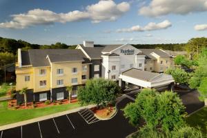 Fairfield Inn and Suites Charleston North/University Area