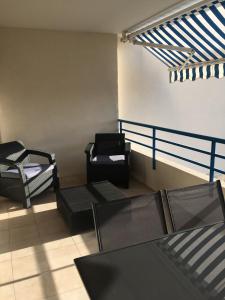 Studio Fréjus-Plage, 400m de la mer, piscine