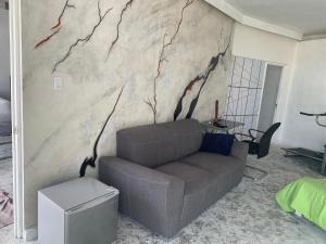 Casa sola con alberca y vista al lago