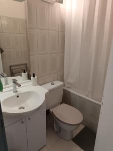 Appartements Appartement 2-4 personnes Juvignac : photos des chambres