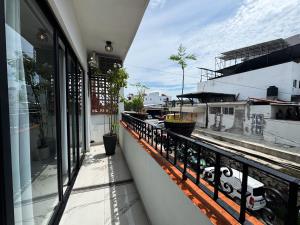 Alojamiento en Zona Central con Vista al Mar y Amplio