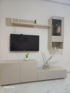 Luxury new studio Ennasr 2