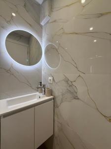 Byron cozy brand new apartment