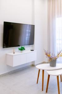 Alkyone Downtown Apartment