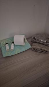 Appartamento completo o Camere private, Lecco Centro vicino alla stazione e al lago