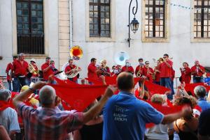 Pyrenees,Hiking, Cycling, Rafting,Fishing,4 Bed Apartment, Roof Terrace