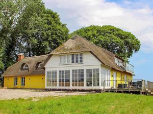 14 person holiday home in Havndal-By Traum