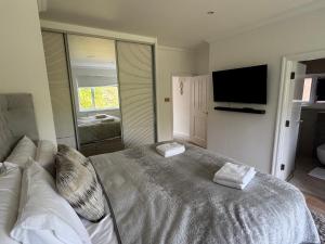 Place to stay in New Malden