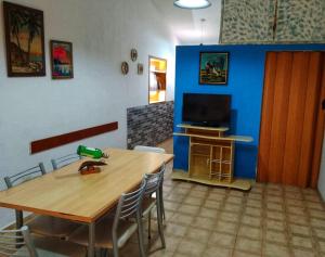 Cómoda y Espaciosa Casa Céntrica Frente al Lago San Roque - Carlos Paz