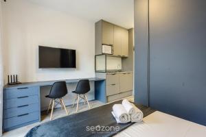 Studio c varanda a 450m do metrô – ENP0607